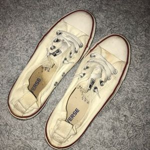Woman’s White Converse
